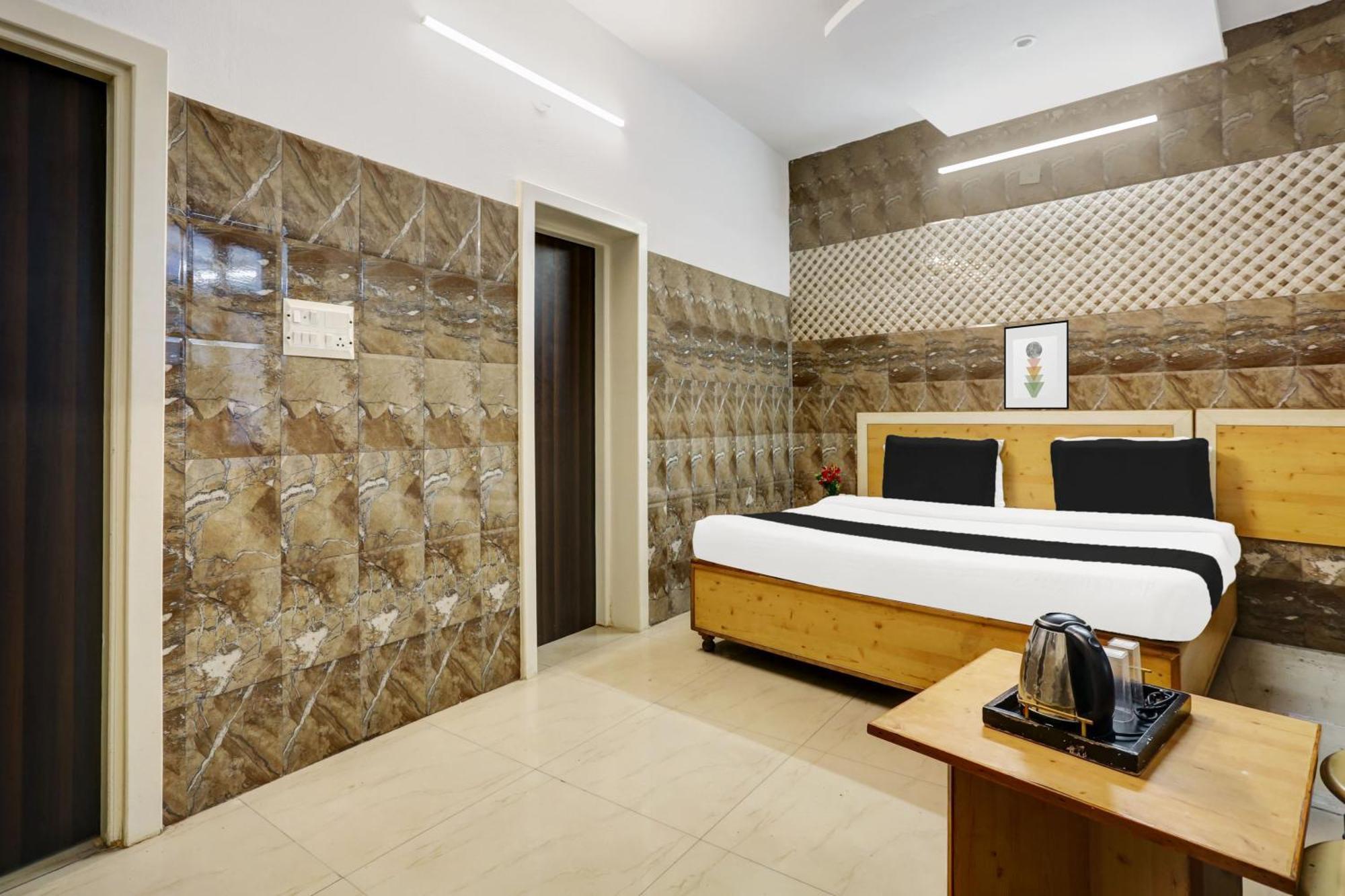 Hotel O Jammu Near Ragunath Bazaar Formerly Goodwill エクステリア 写真